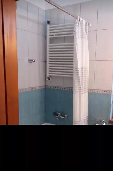 Apartament cu 2 camere semidecomandat, mobilat în 1 Mai