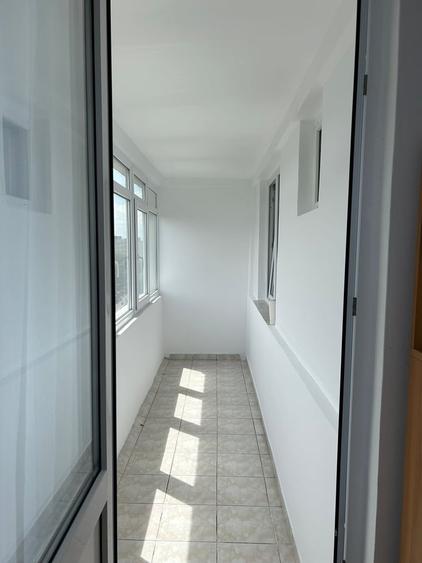Apartament cu 2 camere semidecomandat în Berceni