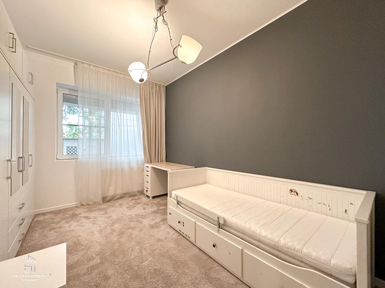 Apartament cu 3 camere semidecomandat în Iancu Nicolae