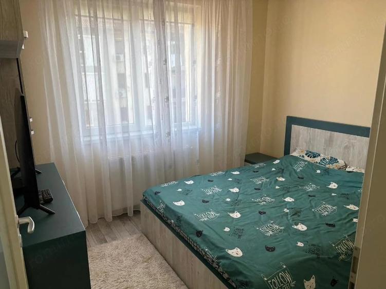 Apartament cu 3 camere semidecomandat în Braytim