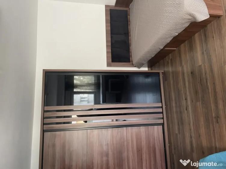 Garsonieră decomandată în Decebal