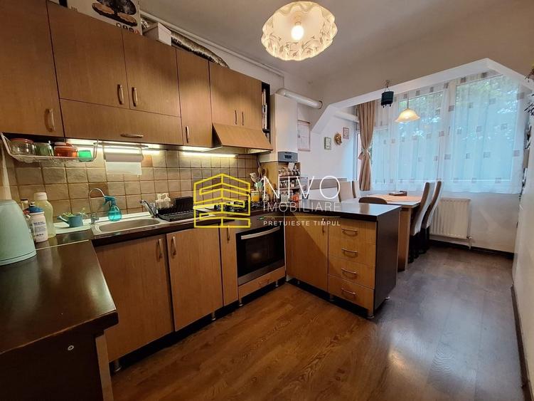 Apartament cu 3 camere decomandat, mobilat în Dâmbu Pietros
