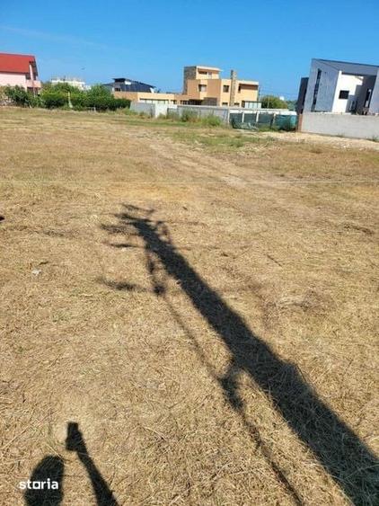 Teren de 340 mp, în Palazu Mare