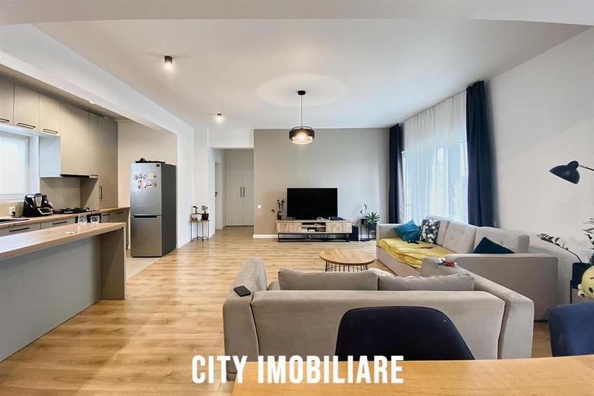 Apartament cu 3 camere semidecomandat în Someșeni