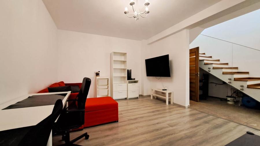 Casă individuală cu 4 camere cu Teren 340 Mp în Tunari