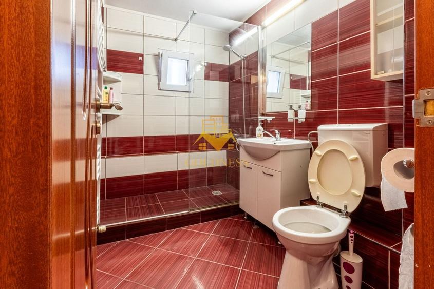 Apartament cu 3 camere decomandat, mobilat în Gheorgheni