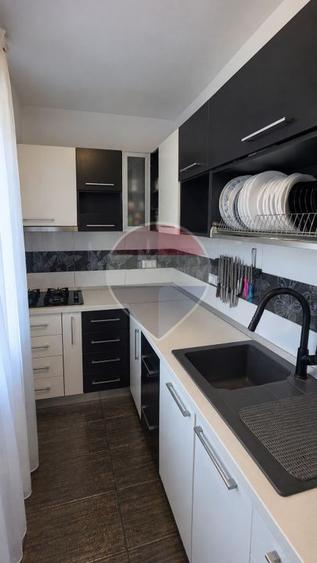 Casă individuală cu 5 camere cu Teren 644 Mp în Berceni