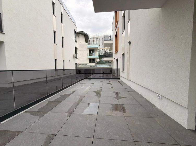 Apartament cu 2 camere în P-ța Muncii
