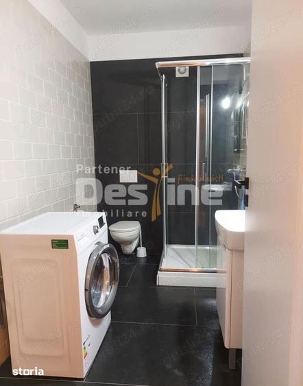 Apartament cu 3 camere în Aradului