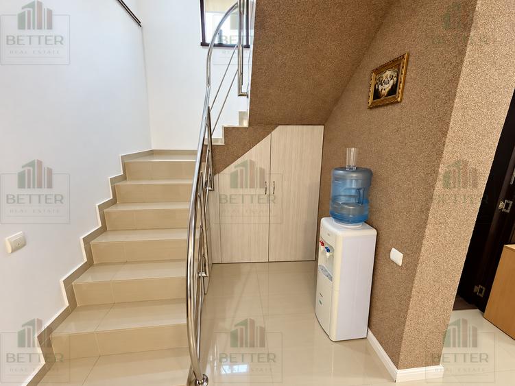 Casă individuală cu 5 camere cu Teren 300 Mp în Berceni