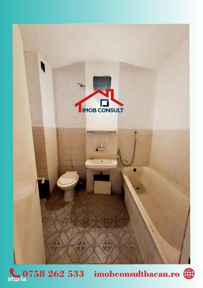 Apartament cu 3 camere decomandat în Banca Națională
