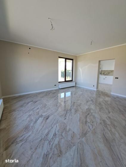 Casă cu 3 camere cu Teren 480 Mp în Recea