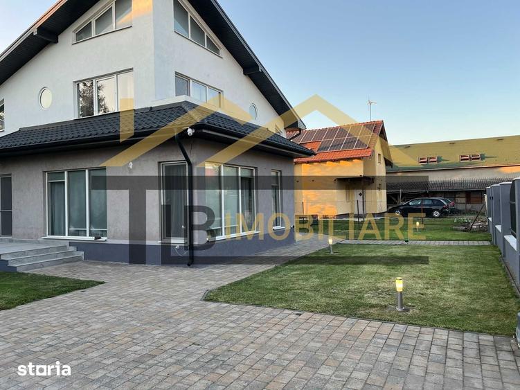 Casă cu 4 camere cu Teren 450 Mp în 7 Noiembrie