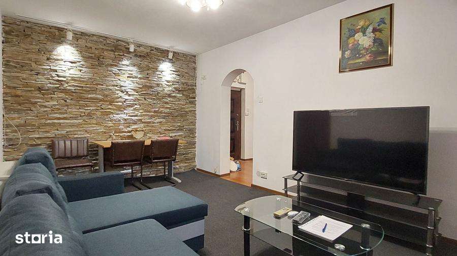 Apartament cu 2 camere semidecomandat în Titan