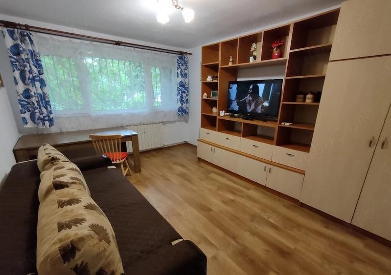 Apartament cu 2 camere decomandat, mobilat în Drumul Taberei