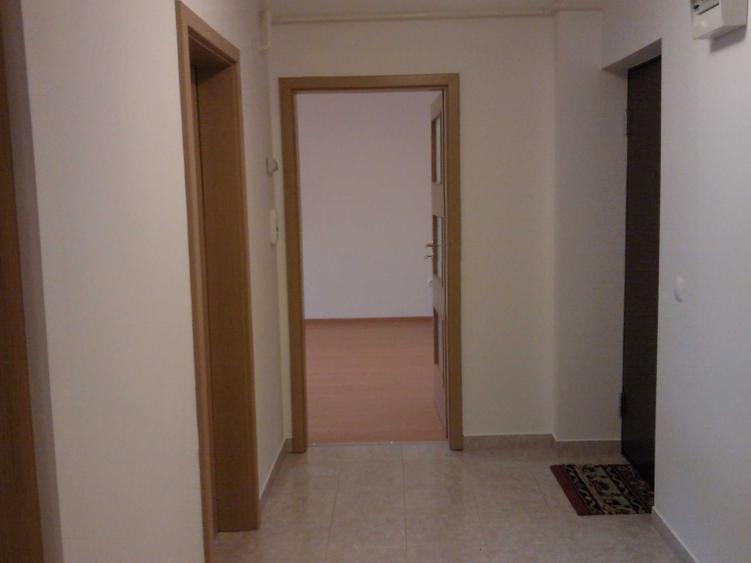 Apartament cu 2 camere decomandat în Ștefan cel Mare
