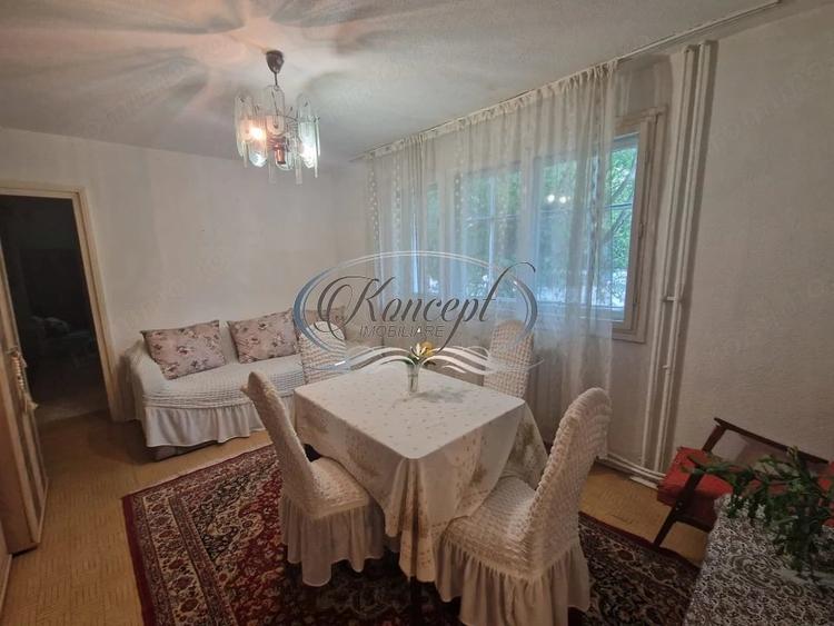 Apartament cu 3 camere semidecomandat în Mănăștur