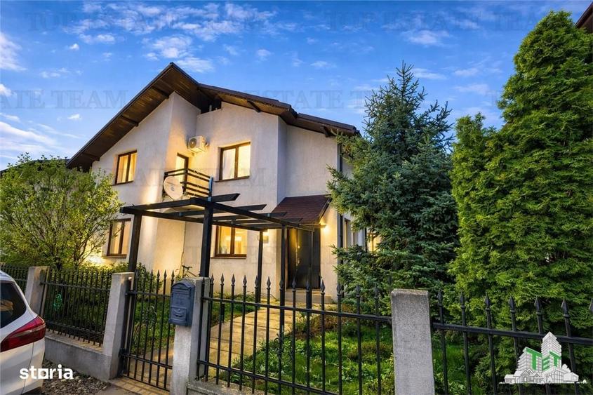 Casă cu 4 camere în Ostratu