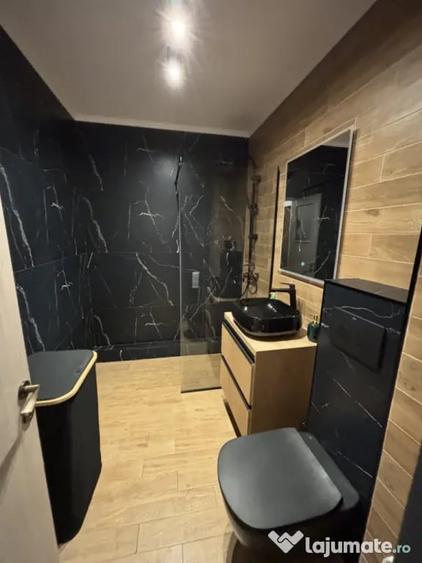 Apartament cu 3 camere decomandat în Cotroceni