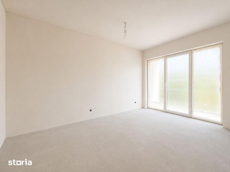 Casă cu 6 camere decomandat cu Teren 345 Mp în Chinteni