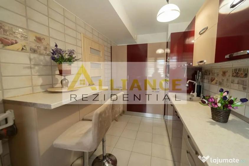 Casă cu 4 camere cu Teren 170 Mp în Central