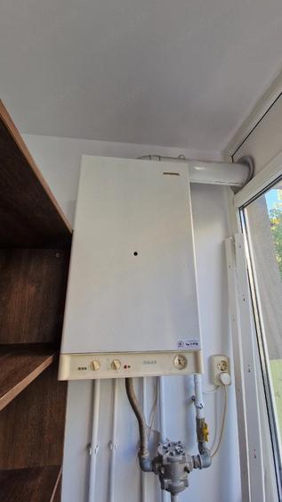 Apartament cu 3 camere decomandat în Soarelui