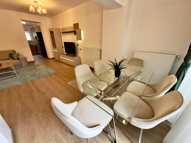 Apartament cu 3 camere decomandat, mobilat în Floreasca