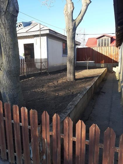 Casă cu 4 camere în Pechea