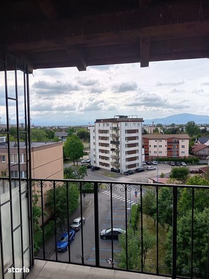 Apartament cu 2 camere decomandat în Centrul Civic