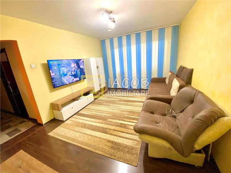 Apartament cu 3 camere decomandat în Alecu Russo