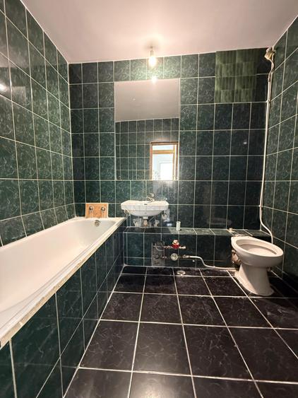 Apartament cu 2 camere decomandat în Crângași