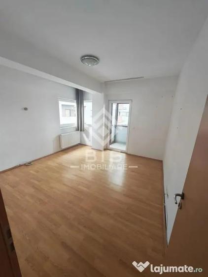 Apartament cu 2 camere decomandat în Sud