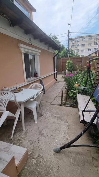 Casă cu 2 camere cu Teren 150 Mp în Km 5