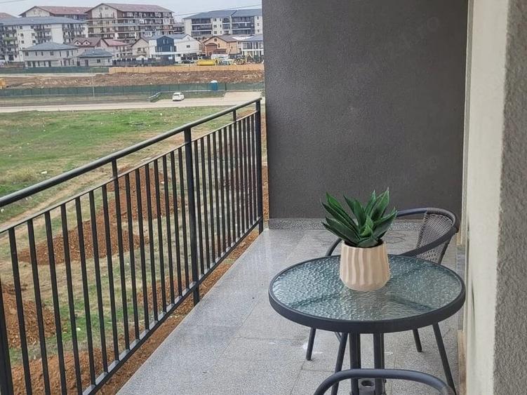 Apartament cu 2 camere decomandat în Fundeni