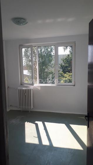 Apartament cu 2 camere decomandat în Rahova