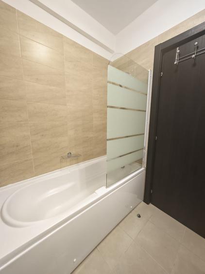 Apartament cu 2 camere decomandat în Tomis Plus