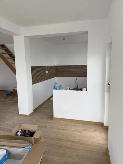 Casă cu 6 camere cu Teren 850 Mp în Breaza de Sus