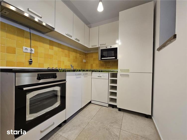 Apartament cu 2 camere, mobilat în Schei
