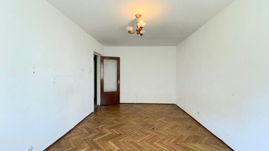 Apartament cu 3 camere decomandat în Nicolae Grigorescu