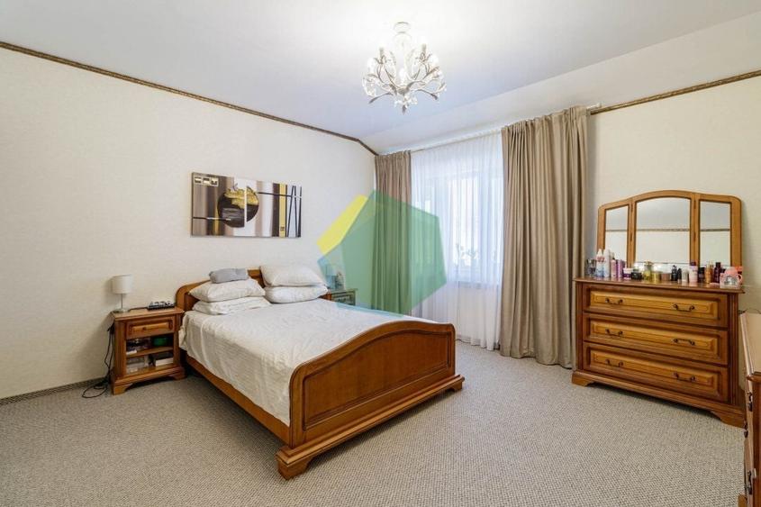 Hotel/Pensiune, de 1,620 mp, în Odăi