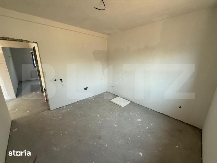 Casă cu 3 camere cu Teren 220 Mp în Malu Mare