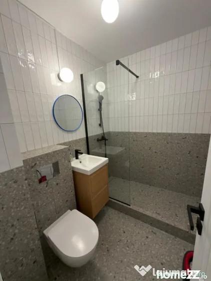Apartament cu 2 camere semidecomandat în Tomis II