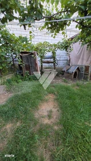 Casă cu 3 camere cu Teren 800 Mp în Slimnic
