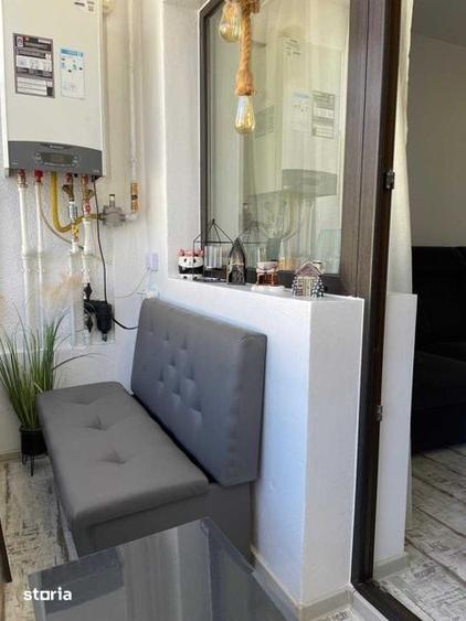 Apartament cu 3 camere în Coman