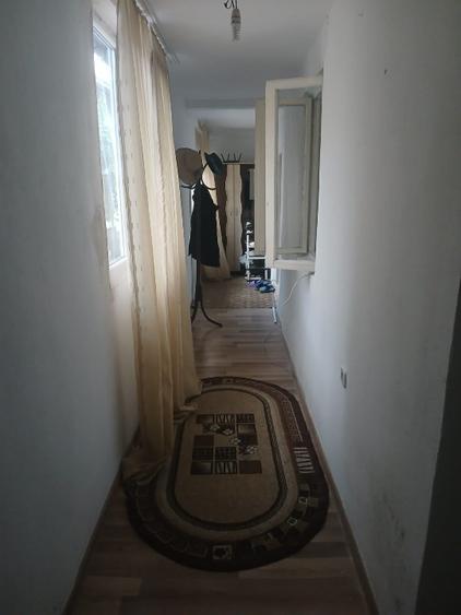 Casă de vînzare  - 7