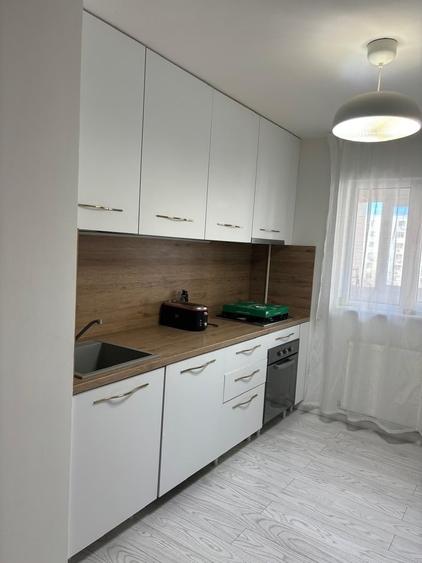 Apartament cu 3 camere decomandat în Chișinau