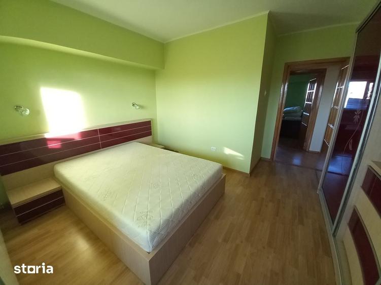 Apartament cu 3 camere în Tomis I