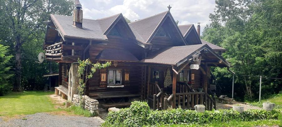 Casă individuală cu 6 camere cu Canalizare în Glăjărie