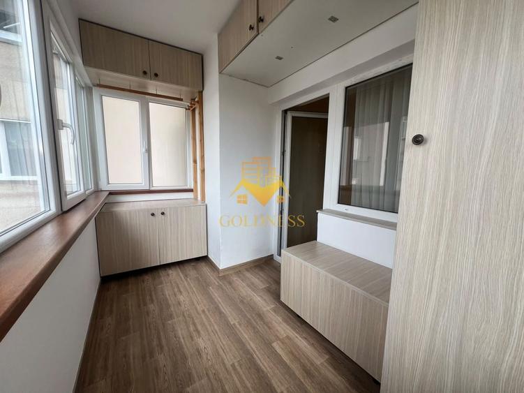 Apartament cu 4 camere semidecomandat, mobilat în Gheorgheni