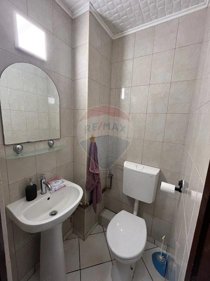 Apartament cu 3 camere decomandat în Gorjului